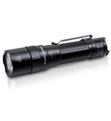 Fenix PD40R V2.0 - nabíjacia baterka s výborným výkonom až 3000 lm a dosvitom 405 metrov. Baterka je vybavená stroboskopickými zábleskami pre krízové situácie.